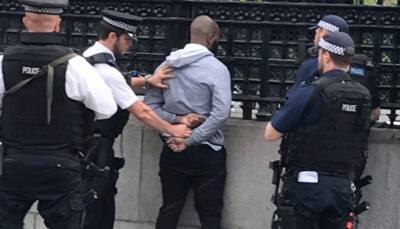 Armed police fire stun gun at knife-wielding man near British Parliament