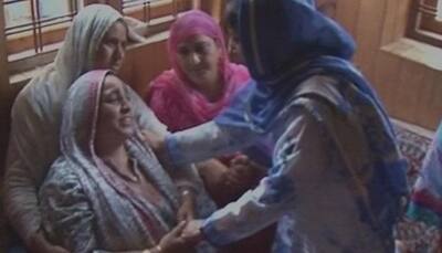 Achabal attack: J&K CM Mehbooba visits family of slain SHO, promises all help
