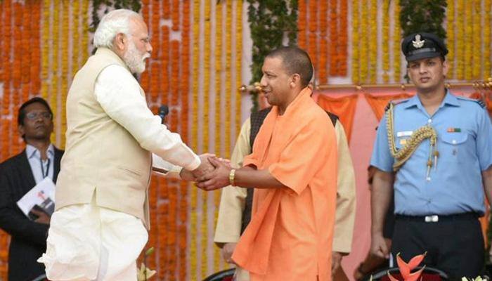 In honour of PM Narendra Modi, Yogi Adityanath invites Mulayam, Mayawati, Akhilesh for dinner