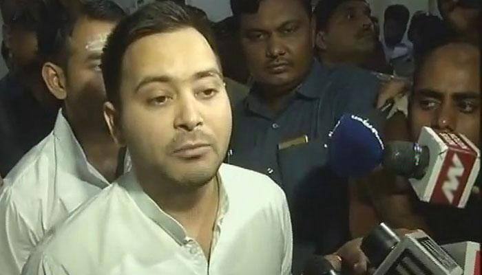 &#039;Political vendetta&#039;, claims Tejashwi Yadav after I-T attaches 12 properties of Lalu Yadav&#039;s family