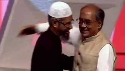 Digvijaya Singh shared dias with Zakir Naik, called him a proponent of peace — WATCH video