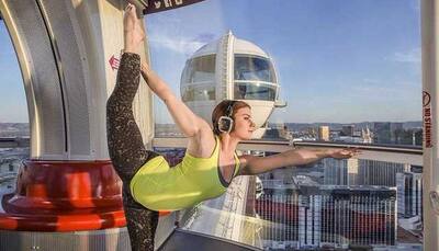 Yoga sessions on the High Roller in Las Vegas