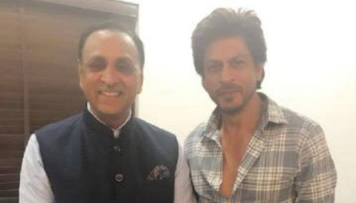 Shah Rukh Khan meets Gujarat Chief Minister Vijay Rupani