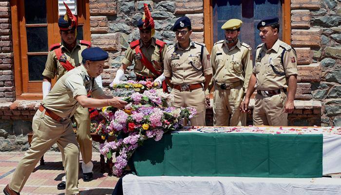 J&amp;K cop lynching: Three more arrested; SIT to probe case