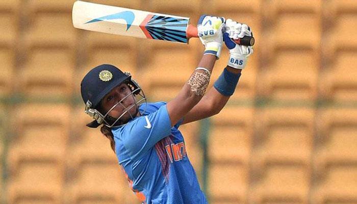 WATCH: Harmanpreet Kaur&#039;s incredible last-over chase against South Africa in Women&#039;s World Cup qualifier