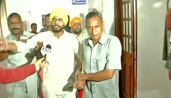 Delhi Assembly ruckus: One-month jail for two men who hurled paper missiles and raised 'Inquilab Zindabad' slogans