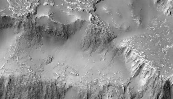 NASA&#039;s MRO captures breathtaking view of ancient &#039;lava falls&#039; on Mars