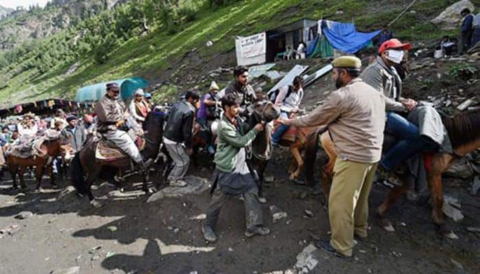 Amarnath yatra suspended due to heavy rains