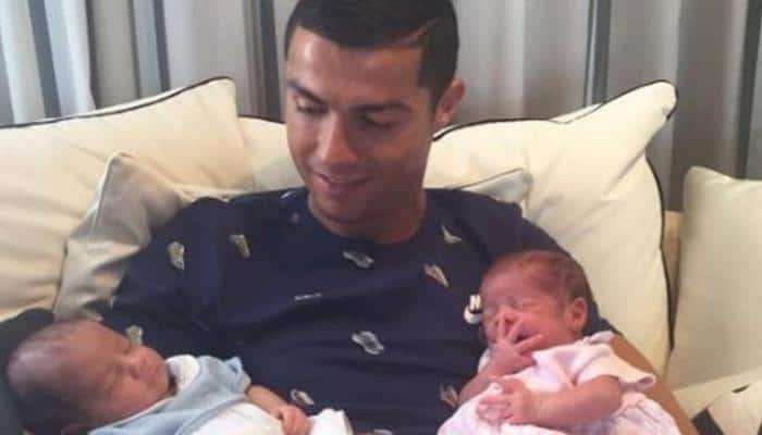 SEE PIC: Cristiano Ronaldo introduces &#039;two new loves&#039; of his life to world