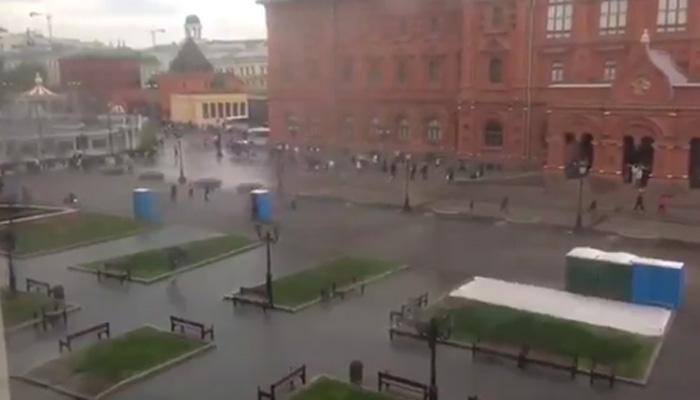People flee in terror as flying public toilets in Moscow go out of control - Watch video