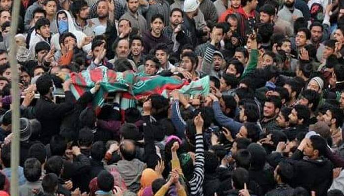Hundreds, including militants, attend LeT commander's funeral in J&amp;K