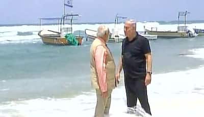 PM Narendra Modi, Benjamin Netanyahu at Dor beach in Haifa – Watch video