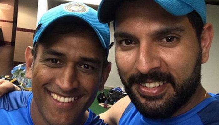 On MS Dhoni's 36th birthday, Yuvraj Singh wishes former skipper with a special wish on Twitter