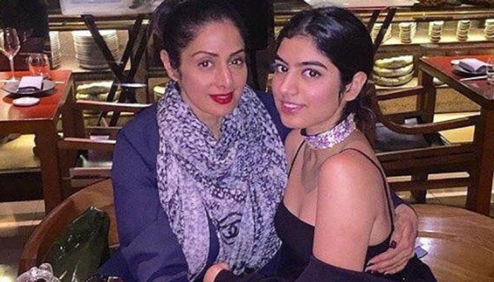 Sridevi's younger daughter Khushi wants to become a model! Sridevi's younger daughter Khushi wants to become a model!
