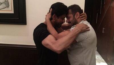 Shah Rukh Khan's selfie after fun shoot with Salman Khan is making us excited about the song! 