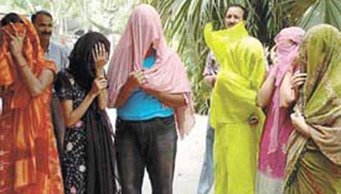 Man falls in love with sex worker, rescues her from brothel in Delhi