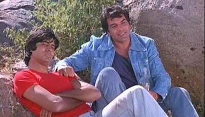Amitabh Bachchan and Dharmendra's throwback pic from 'Sholay' days will take you back in time!