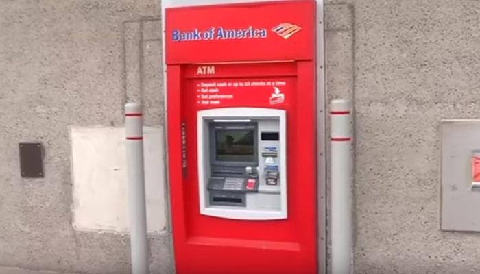 Bizarre! Texas man gets stuck inside ATM, hands out &#039;help me&#039; note through receipt slot