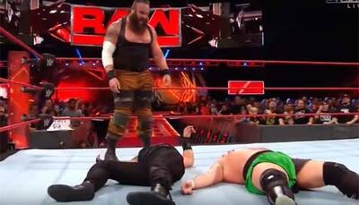 WWE Raw, July 17, 2017: Braun Strowman disrupts Roman Reigns vs Samoa Joe WWE Universal Championship no.1 Contenders match
