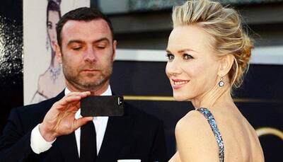 Pink Floyd helped Naomi Watts post her father's demise