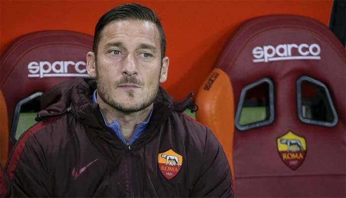 Francesco Totti confirms retirement; appointed director of AS Roma