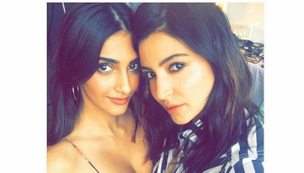 Sonam Kapoor bonds with Anushka Sharma; latest selfie gives us major BFF  vibe! | People News | Zee News
