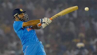 MS Dhoni likely to change his bat size as new MCC rules take effect in October
