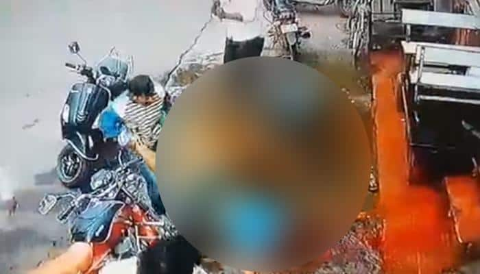 Maharashtra horror: Goon butchered in Dhule, CCTV footage goes viral - Watch