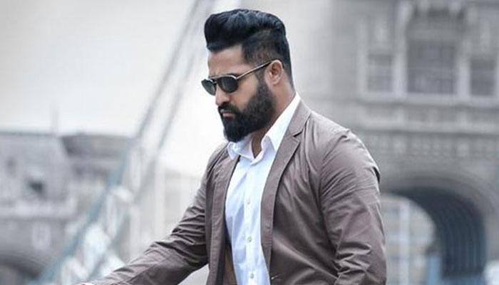 Jr NTR rings in son&#039;s birthday on sets of Bigg Boss Telugu