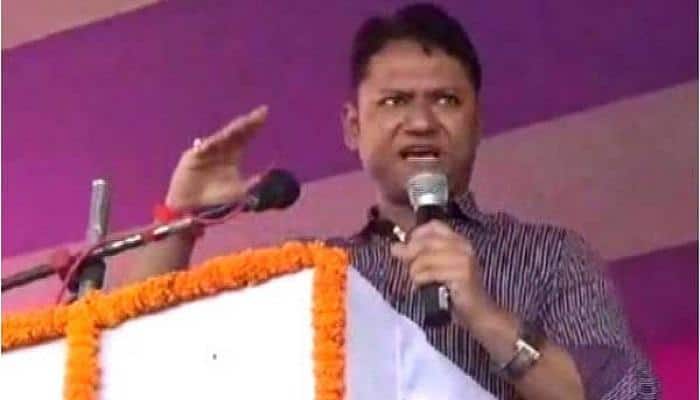 &#039;Sell your wives, if you can&#039;t build toilets&#039;, Bihar&#039;s Aurangabad DM stokes controversy