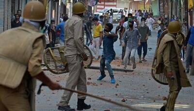 Terror funding in Kashmir: Son-in-law of Syed Ali Shah Geelani, 6 other separatist leaders arrested by NIA