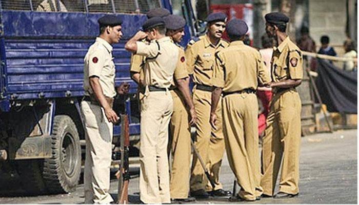 Five die as dumper hits car in east Delhi's Kalyanpuri