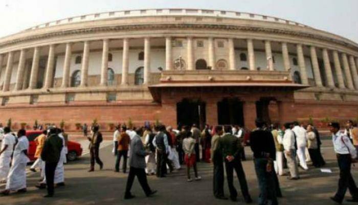 Congress, BJP clash over no mention of Nehru in President Ram Nath Kovind&#039;s speech, Rajya Sabha adjourned