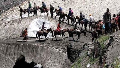 52 pilgrims leave for Amarnath Yatra 