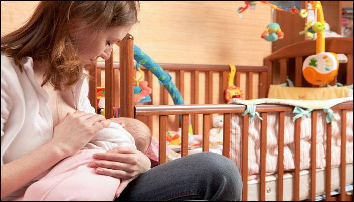 Early introduction to bovine milk could put your baby at risk; mother's milk best for newborns, say experts