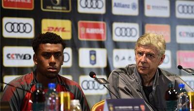 Arsene Wenger calls for united front as Arsenal make Shield statement