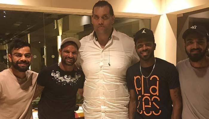 Indian Cricket Team&#039;s night out with The Great Khali in Sri Lanka – See Pics! 