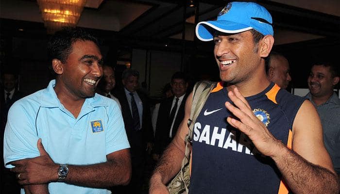 Mahela Jayawardene trolls fan for saying &#039;MS Dhoni is faster than Usain Bolt&#039;