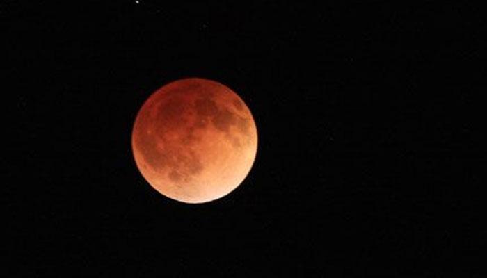 August 7 lunar eclipse: When moon, sun and Earth almost became one – Check out the mesmerising view! August 7 lunar eclipse: When moon, sun and Earth almost became one – Check out the mesmerising view!
