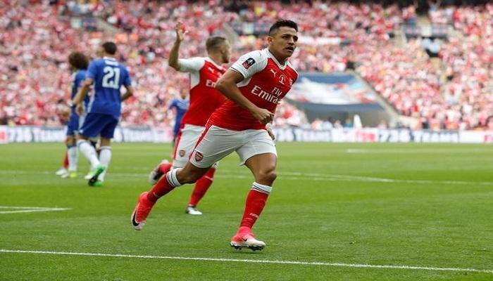 No contact from PSG over Alexis Sanchez transfer: Arsene Wenger