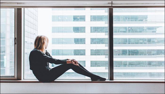 New 'smart' windows go from clear to dark in one minute