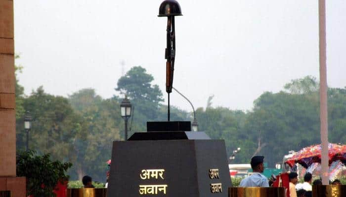 Gallantry awards to armed forces and paramilitary ​personnel: Full List