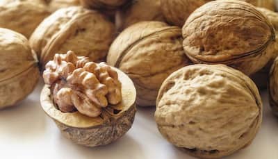 Walnuts: Your nutty buddies that can help keep hunger at bay! - Read
