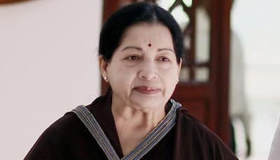 Tamil Nadu CM agrees to Panneerselvam's demand,  orders probe into Jayalalithaa's death