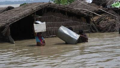 Thousands living under open sky in flood-hit Bihar