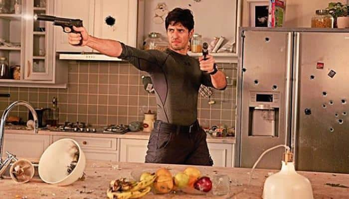 A Gentleman: Sidharth Malhotra&#039;s action training will leave you soaked in sweat! - Watch