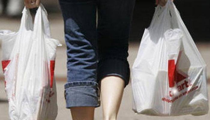Strict implement plastic ban in Delhi: Minister