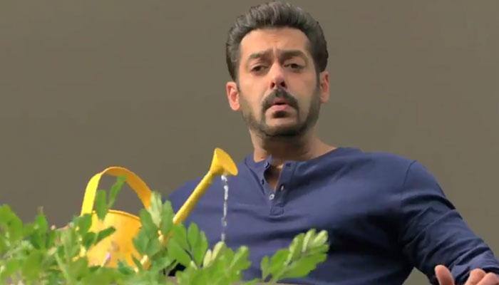 Bigg Boss 11: Salman Khan’s cute antics in this behind-the-scenes video will leave you spellbound