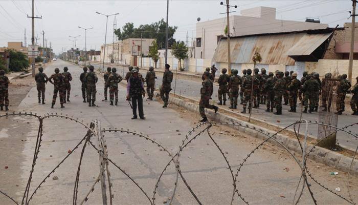 One lakh Dera followers still camping in Haryana's Sirsa; curfew to be relaxed from 6am-11am on Aug 27