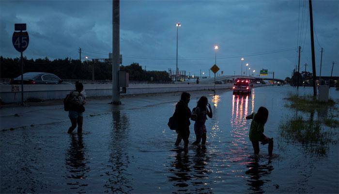 Storm Harvey wreaks havoc in US, police rescue 2,000 people in Houston